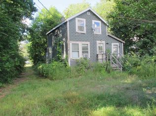 61 Rocks Rd, Seabrook, NH 03874