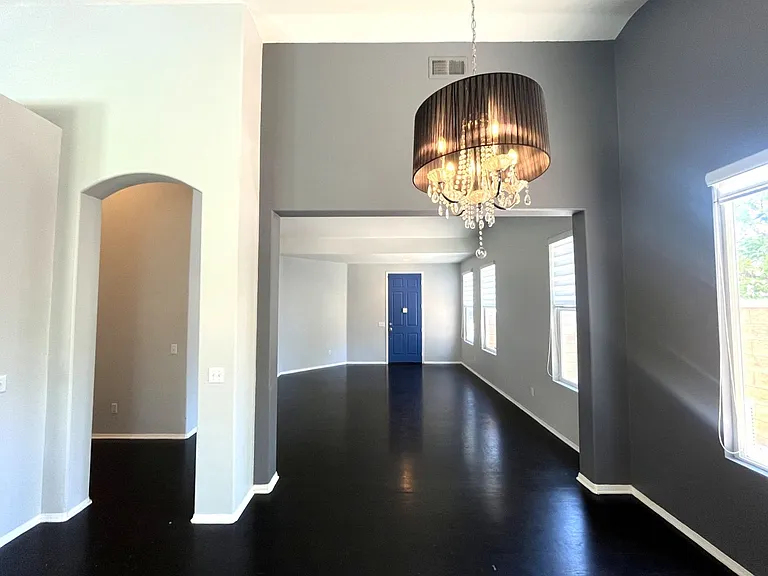 511 Shasta Dr — Photo 14