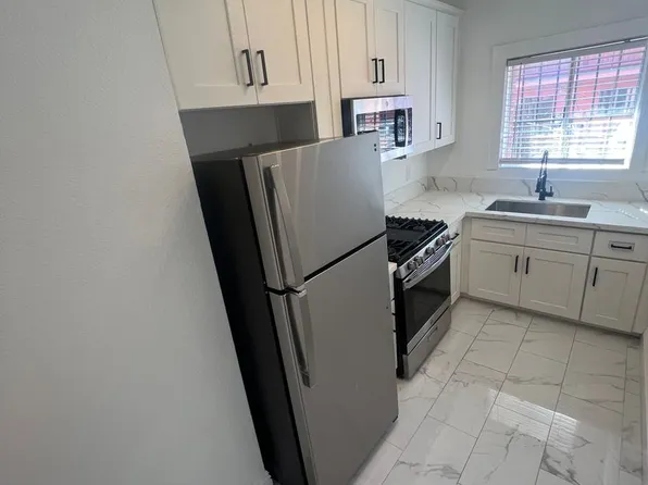 Wilton Way Apartments
