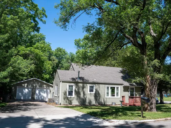 941 Lincoln St, Emporia, KS 66801
