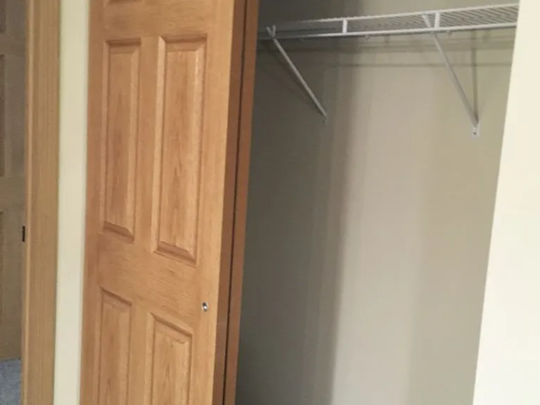 Berry Pointe Luxury Apartments — Photo 51
