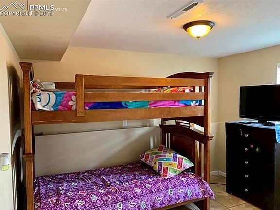 5th image of 3565 Cricklewood Ln