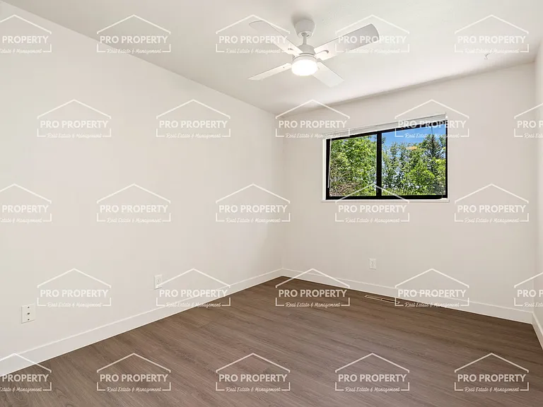 2576 Gilpin Ct — Photo 13