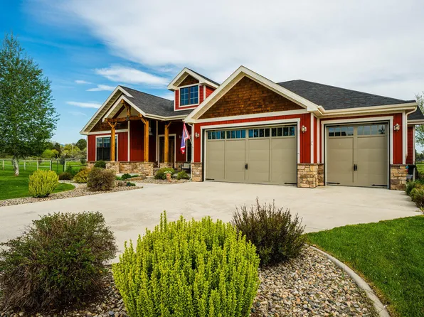 12 Green Meadows Dr, Sheridan, WY 82801