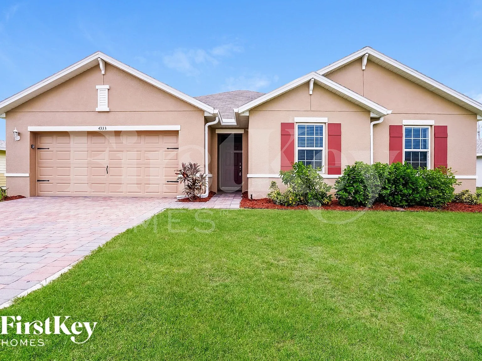 4 bed, 2.0 bath, 2090 sqft, $2,665 — Photo 1