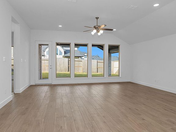 5th image of 10935 Spring Wind Dr