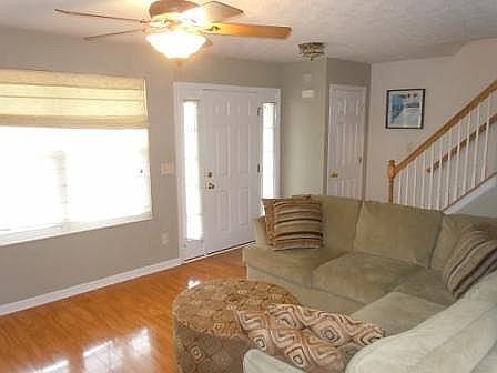 5th image of 3204 Drew Dr