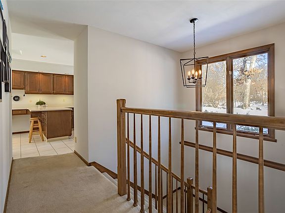 5th image of 3202 Ramblewood Ln