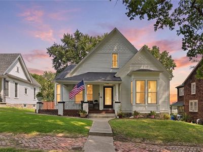 736 Walnut St, Leavenworth, KS, 66048