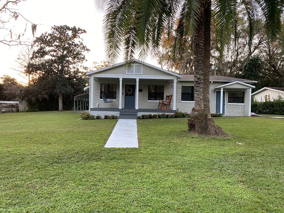 1st image of 638 SE 30th Ave