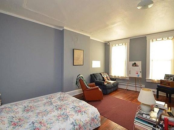 1st bedroom