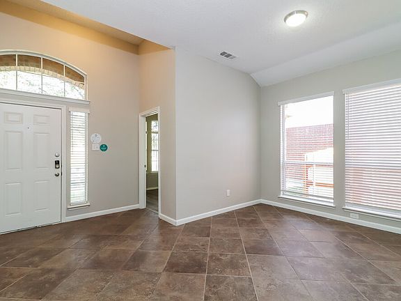 3rd image of 6701 Andress Dr
