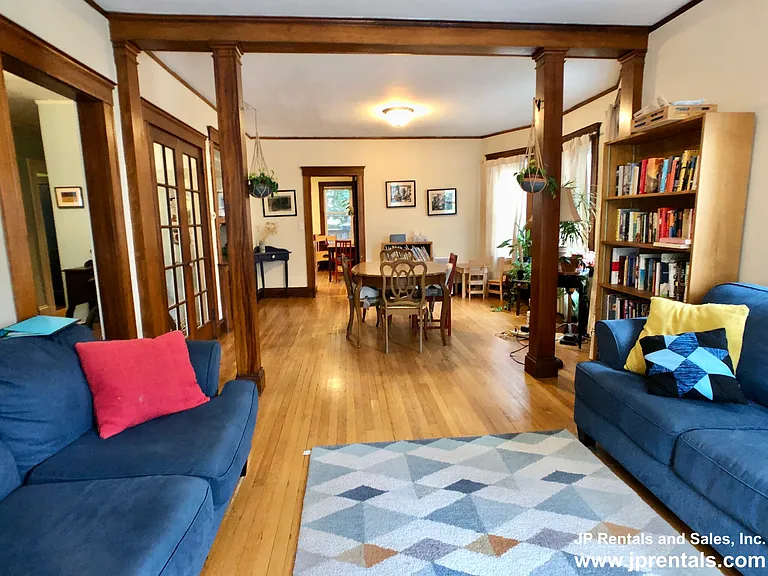 21 Boylston St #1 — Photo 3