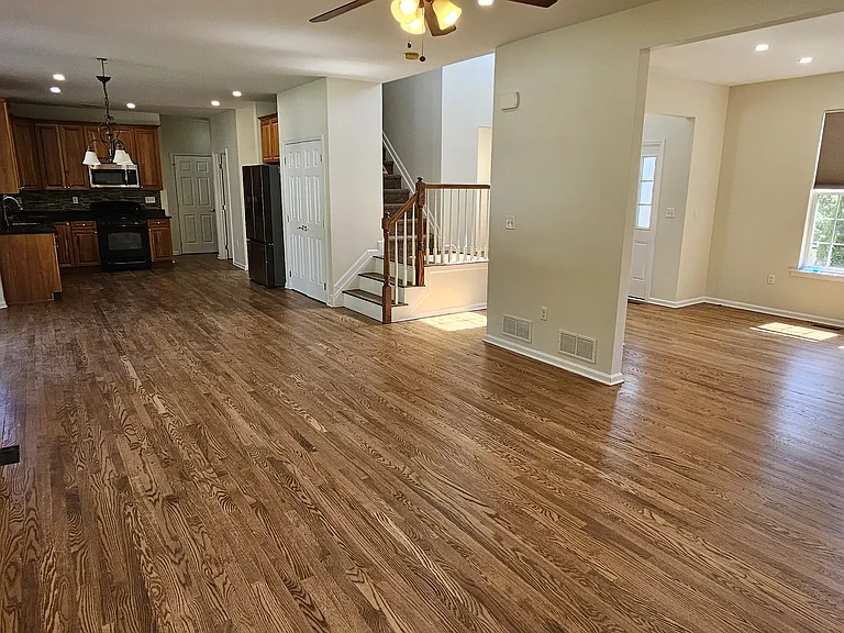44 Imperial Pl — Photo 5
