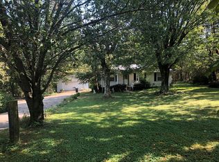 108 Hodges Rd, Cottontown, TN 37048