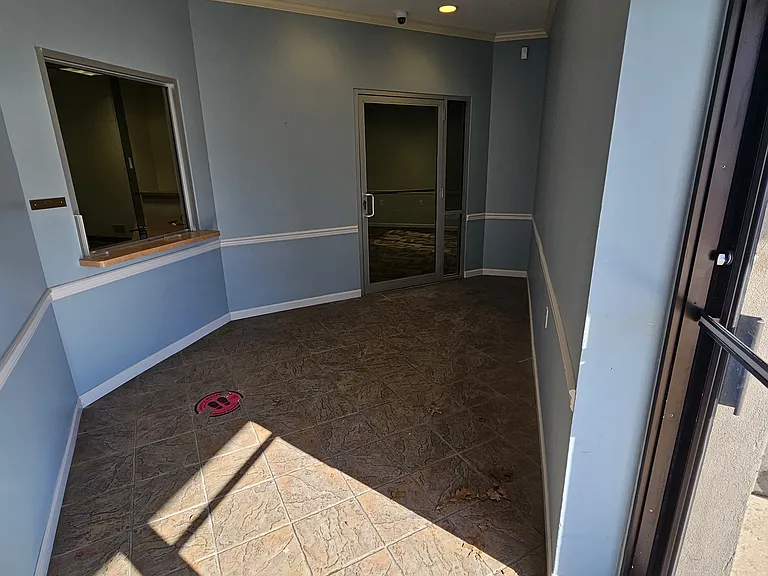 4379 Easton Ave #101-R — Photo 6
