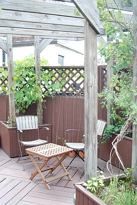 Sold by Corcoran | media 6