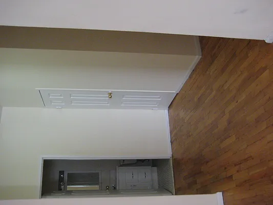 Rented by Sandra Ospina, Licensed Real Estate Broker | media 51