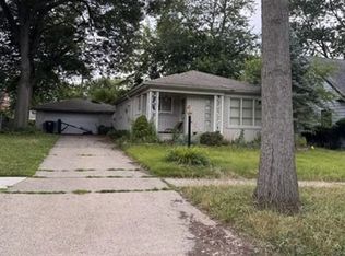 22065 Roxford St, Detroit, MI 48219