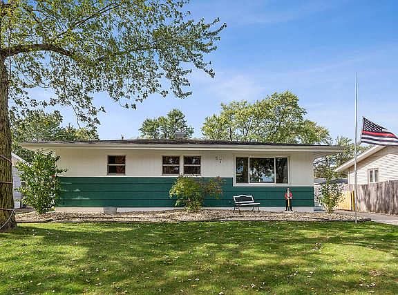 2nd image of 57 Indianwood Dr