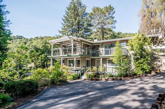 1st image of 3149 Alexis Dr