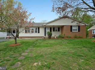 2546 Hillside Dr, Huntingtown, MD 20639