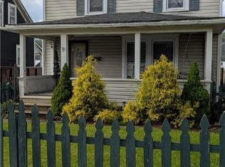 918 Grant St, Newell, WV