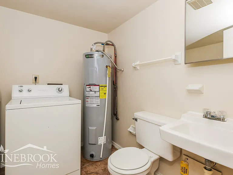 8048 Mount Everest St — Photo 13
