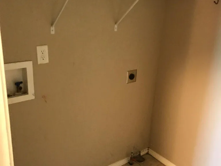 2060 S Pebbleridge — Photo 10