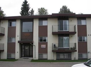 5719 52nd Ave #1A, Rocky Mountain House, AB T4T1R2