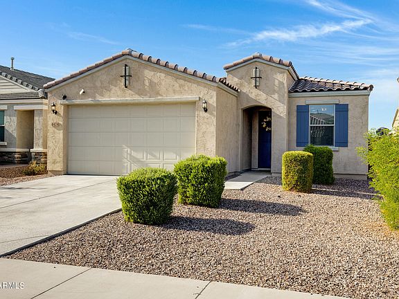 3rd image of 4424 W VERVAIN Avenue