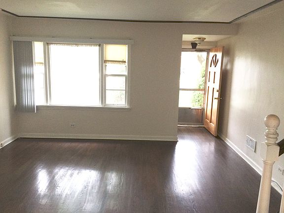 Family Room1
