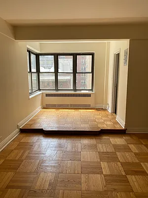 Rented by Real Estate Investors Group LLC | media 14