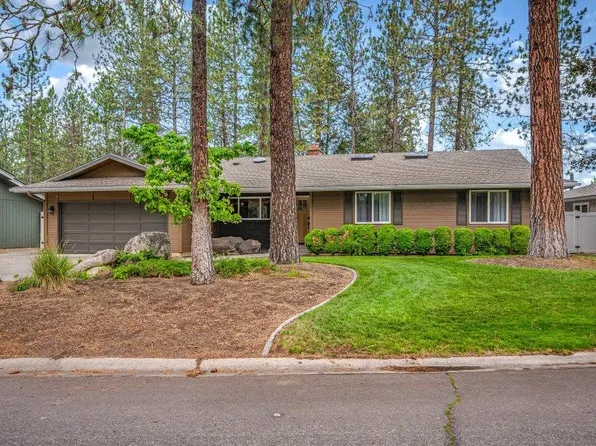 924 W Bellwood Dr, Spokane, WA 99218