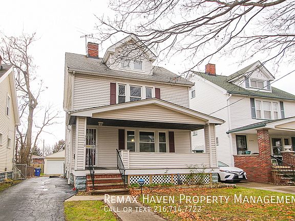 3rd image of 3210 E 132nd St