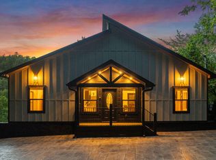 972 Stans Rd, Gatlinburg, TN 37738