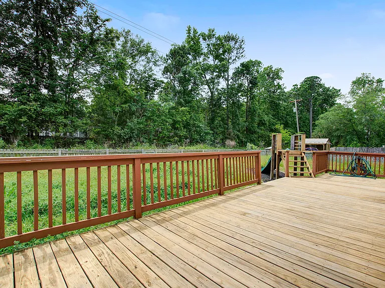 442 Indigo Rd — Photo 24