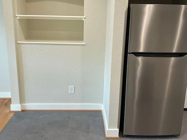 722 NE Prescott St #3 — Photo 36