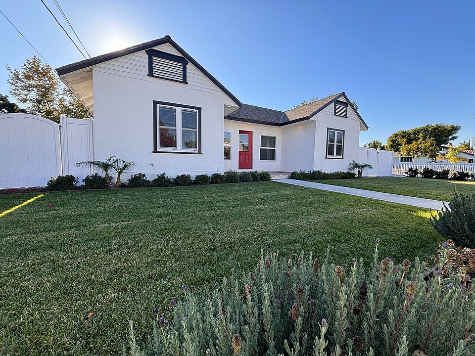 Excellent curb appeal with sprawling front fully fenced yard