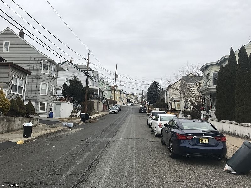 2nd image of 11 Westervelt Ave