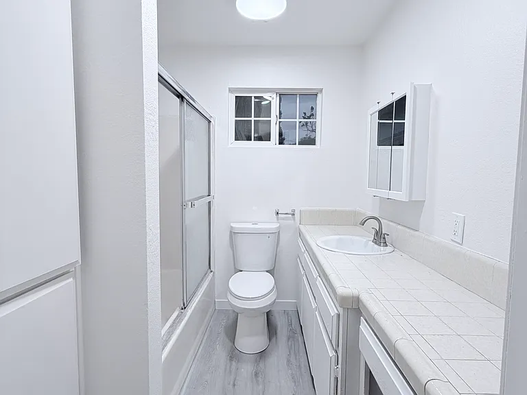 16405 Mesa St #1/2 — Photo 10