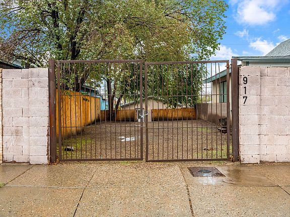 3rd image of 917 Edith Blvd SE