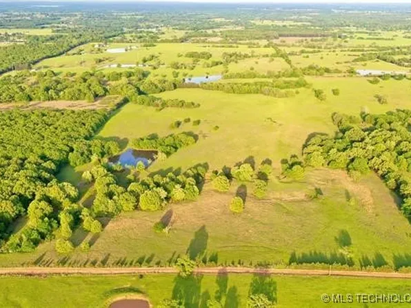 Half Bank Rd, Atoka, OK 74525