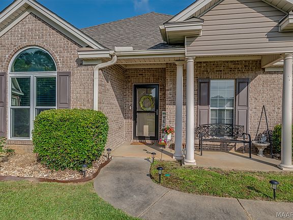 3rd image of 142 Fanoni Ln
