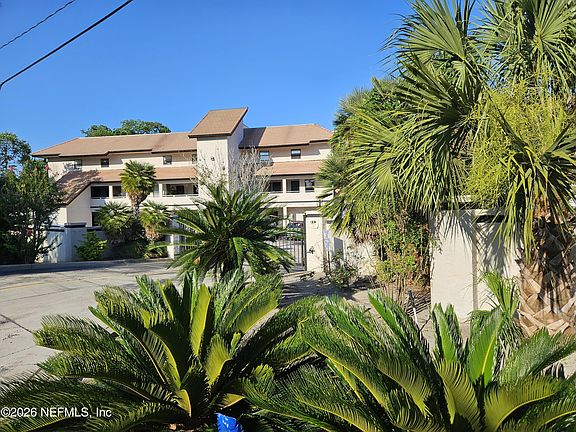 2nd image of 1307 RIVER HILLS Circle E #14