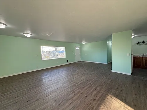 4208 Stratford Rd NE Photo 1