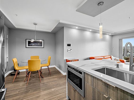 5th image of 1504 Aurora Ave N APT 308