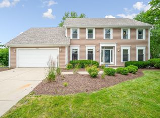 1503 Conan Doyle Rd, Naperville, IL 60564