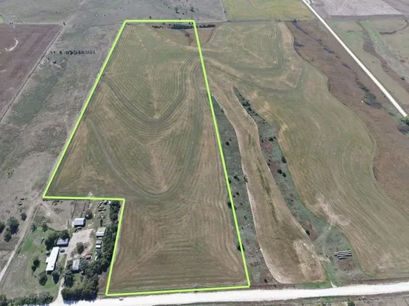 2053 Aa Rd, Plainville, KS 67663