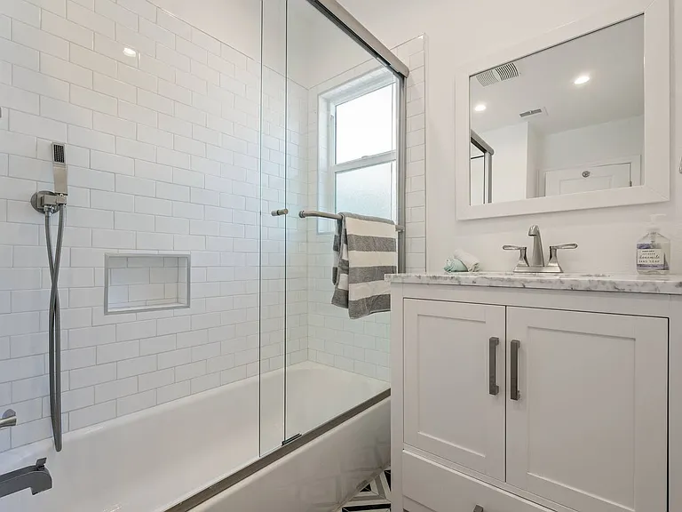12703 Hatteras St — Photo 16